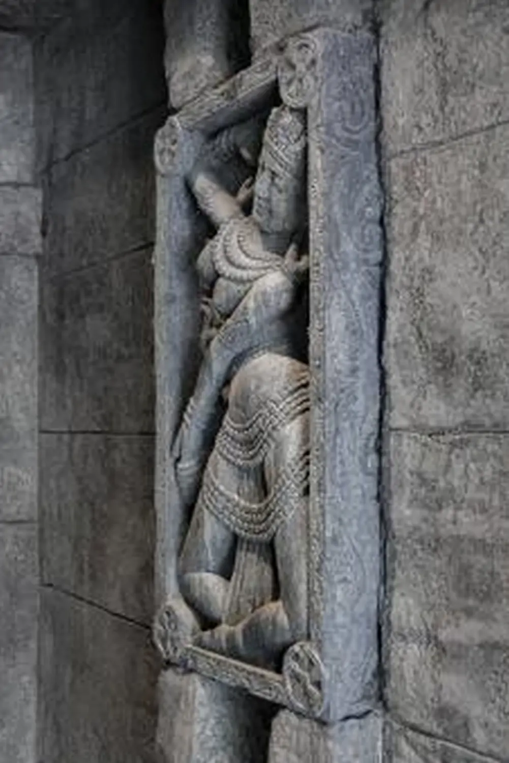 Artikelbild 11 des Artikels “Relieffiguren im rechteckigen Rahmen 55x100cm “